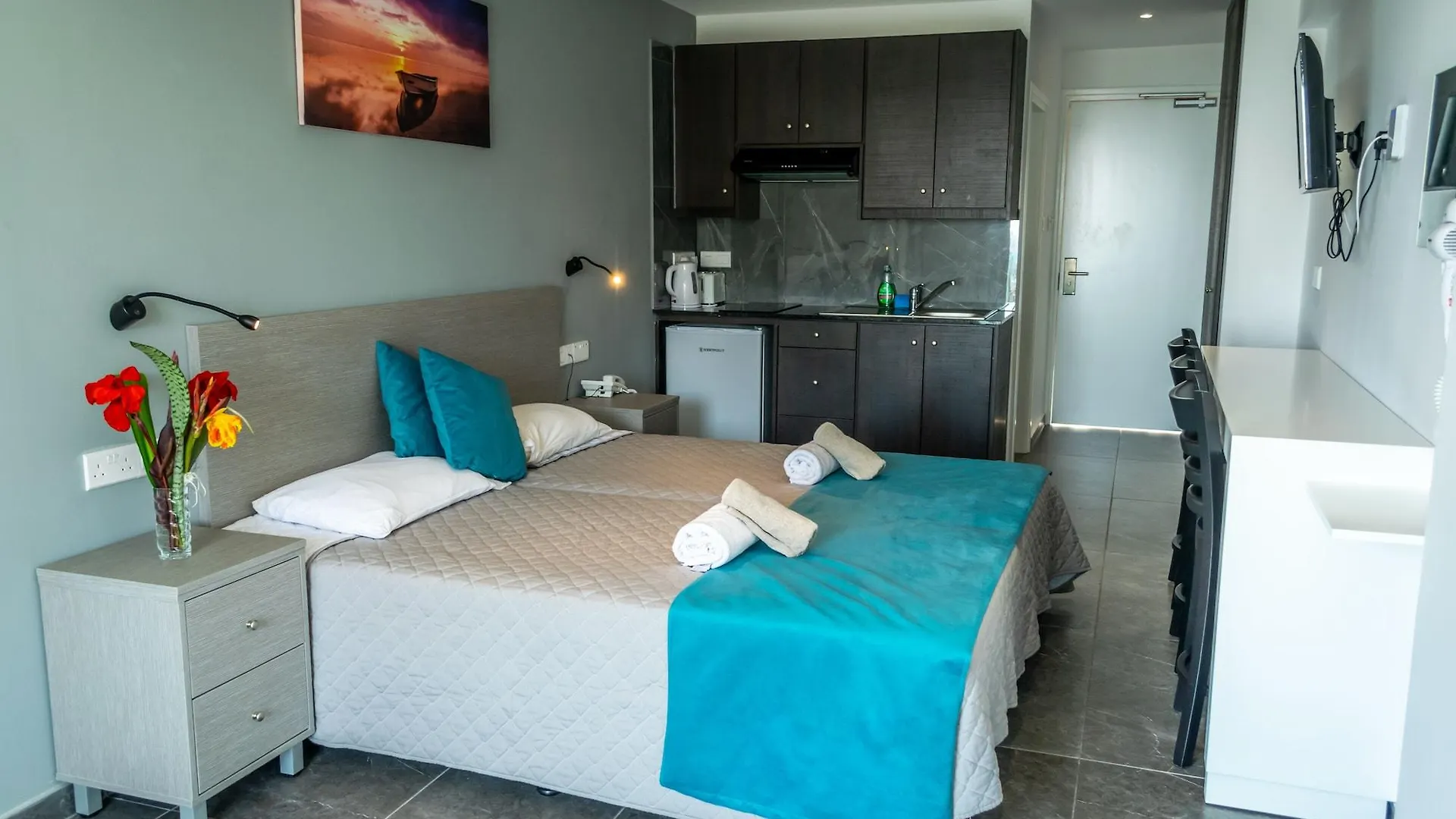 Ξενοδοχείο με διαμερίσματα A Maos Hotel Apartments Αγία Νάπα