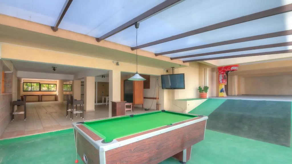 A Maos Hotel Apartments Ajia Napa Cypr