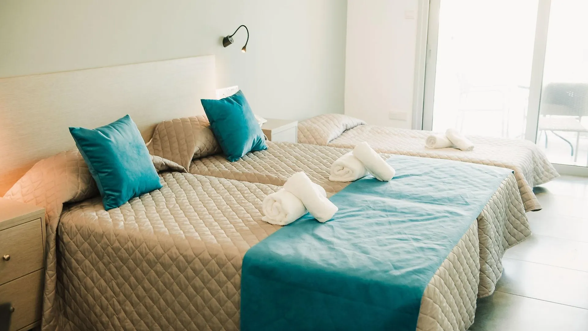 איה נאפה A Maos Hotel Apartments קפריסין