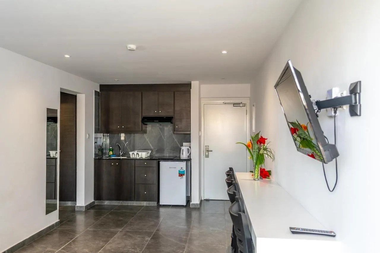 איה נאפה A Maos Hotel Apartments מלון דירות איה נאפה