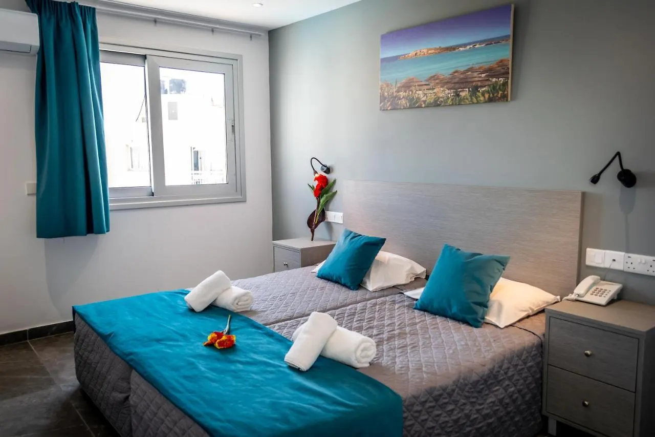 איה נאפה A Maos Hotel Apartments איה נאפה