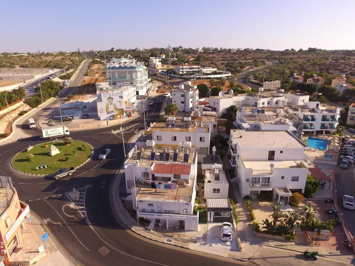 איה נאפה A Maos Hotel Apartments 3*, איה נאפה
